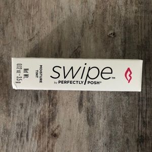 Perfectly Posh swipe